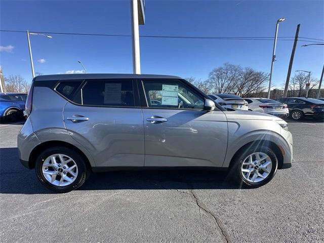 used 2024 Kia Soul car, priced at $16,750