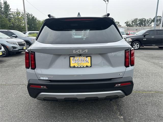 used 2023 Kia Sorento car, priced at $35,600