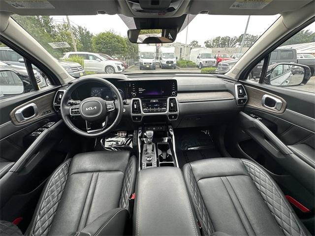 used 2023 Kia Sorento car, priced at $35,600