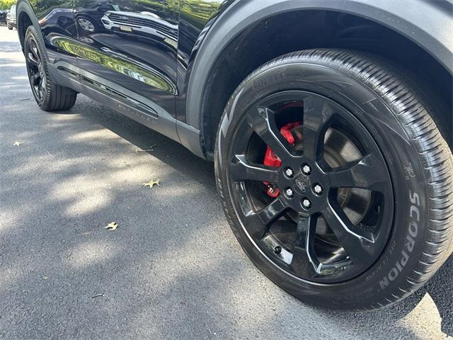 used 2022 Ford Explorer car, priced at $40,900