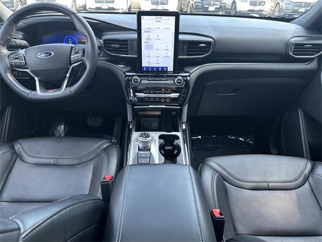 used 2022 Ford Explorer car, priced at $40,900