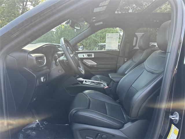used 2022 Ford Explorer car, priced at $40,900