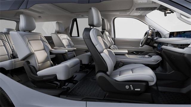 new 2025 Lincoln Navigator car, priced at $103,585