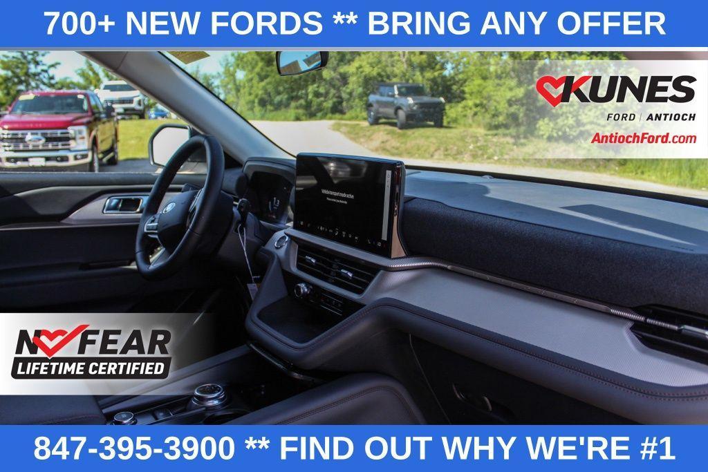 new 2025 Ford Explorer car, priced at $46,284