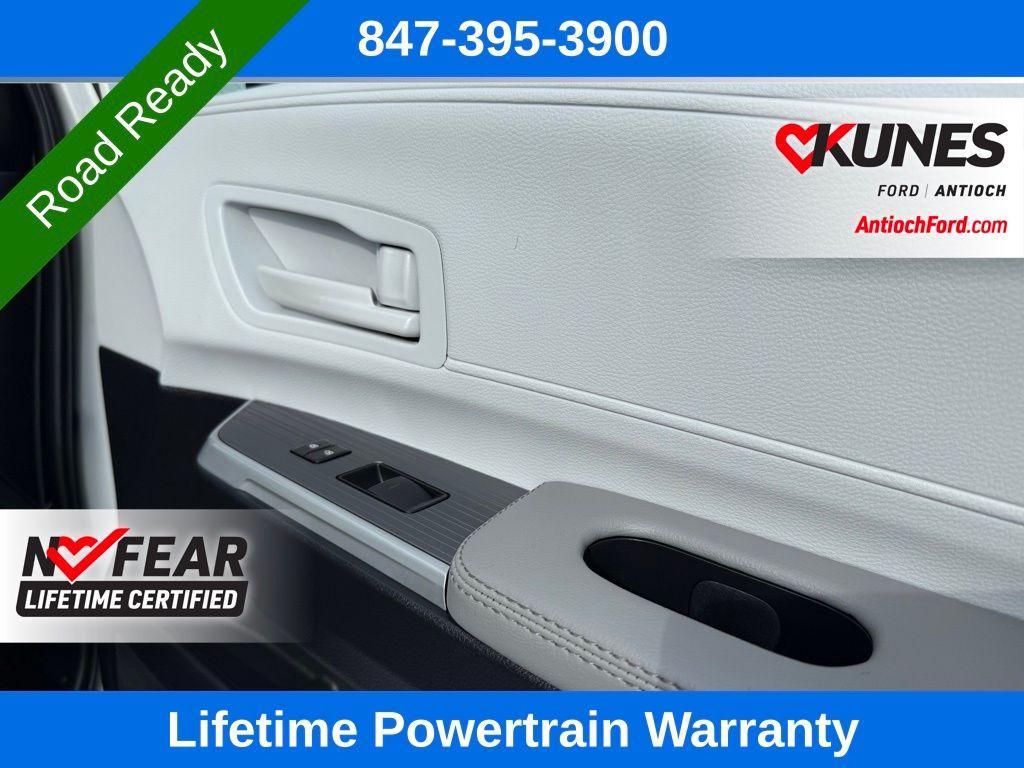 used 2025 Toyota Sienna car, priced at $80,995