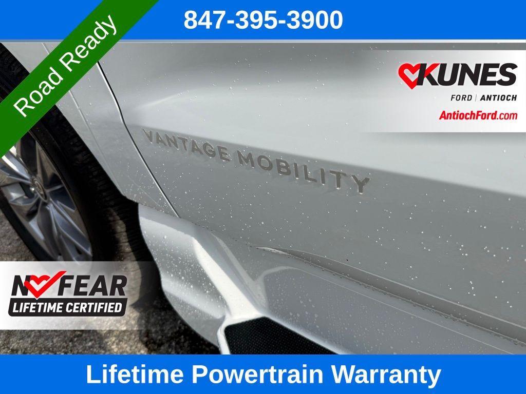 used 2025 Toyota Sienna car, priced at $80,995