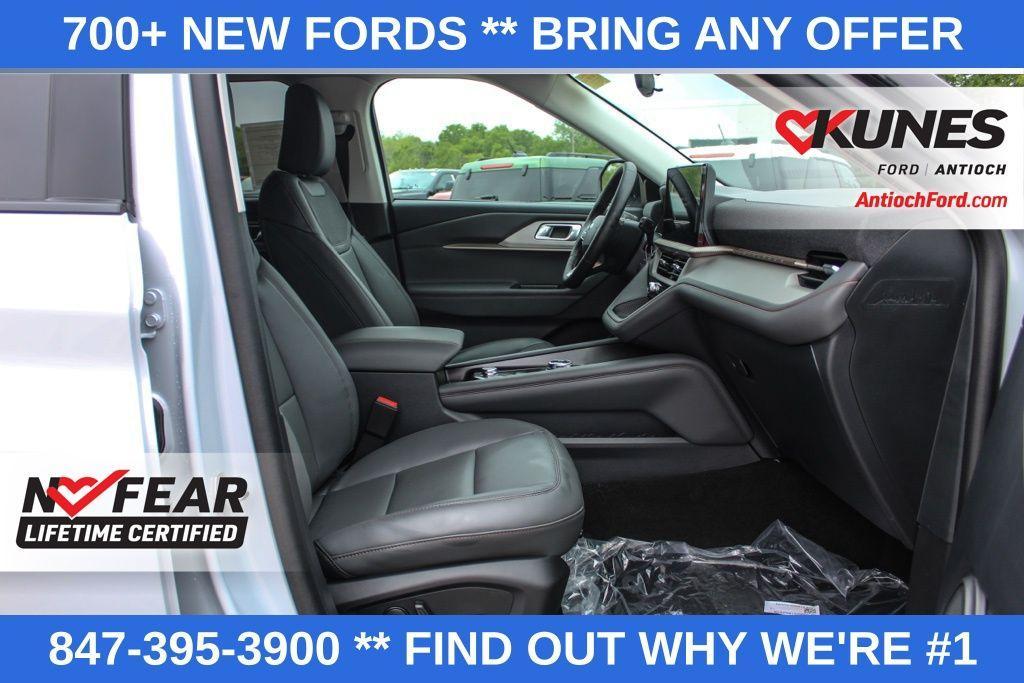 new 2025 Ford Explorer car, priced at $44,068