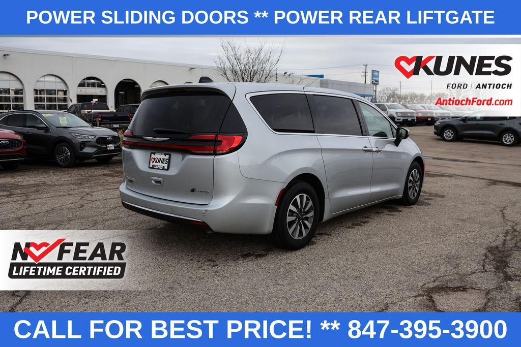 used 2023 Chrysler Pacifica Hybrid car, priced at $26,989