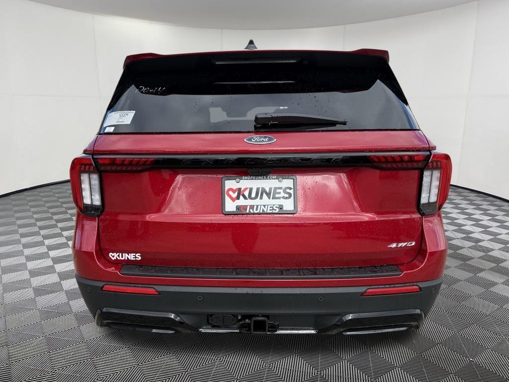 new 2025 Ford Explorer car, priced at $48,766