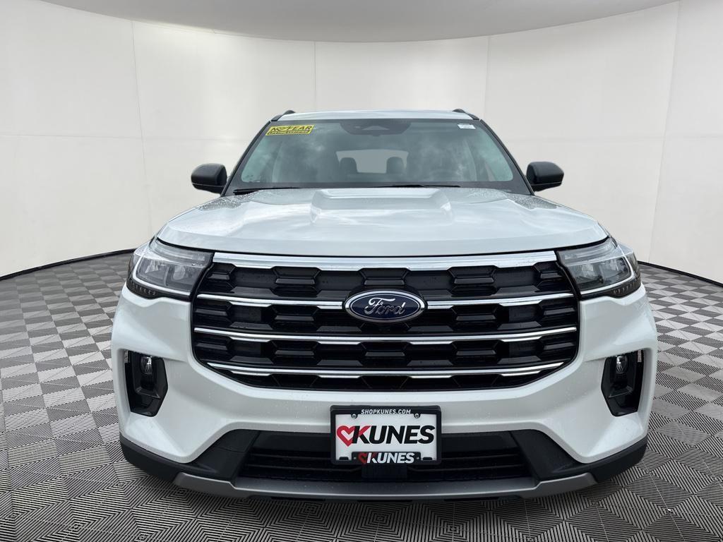 new 2025 Ford Explorer car, priced at $46,179