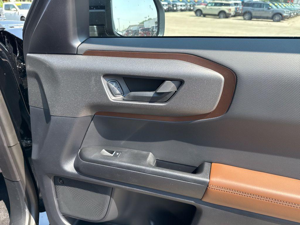 new 2025 Ford Bronco Sport car, priced at $38,356