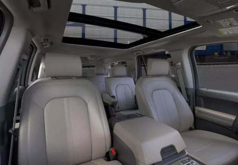 new 2024 Ford Expedition Max car, priced at $69,470