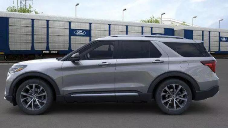 new 2025 Ford Explorer car, priced at $49,855