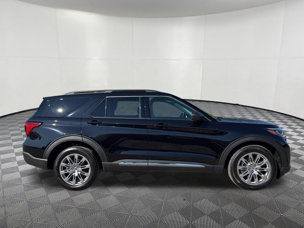 new 2025 Ford Explorer car, priced at $43,720