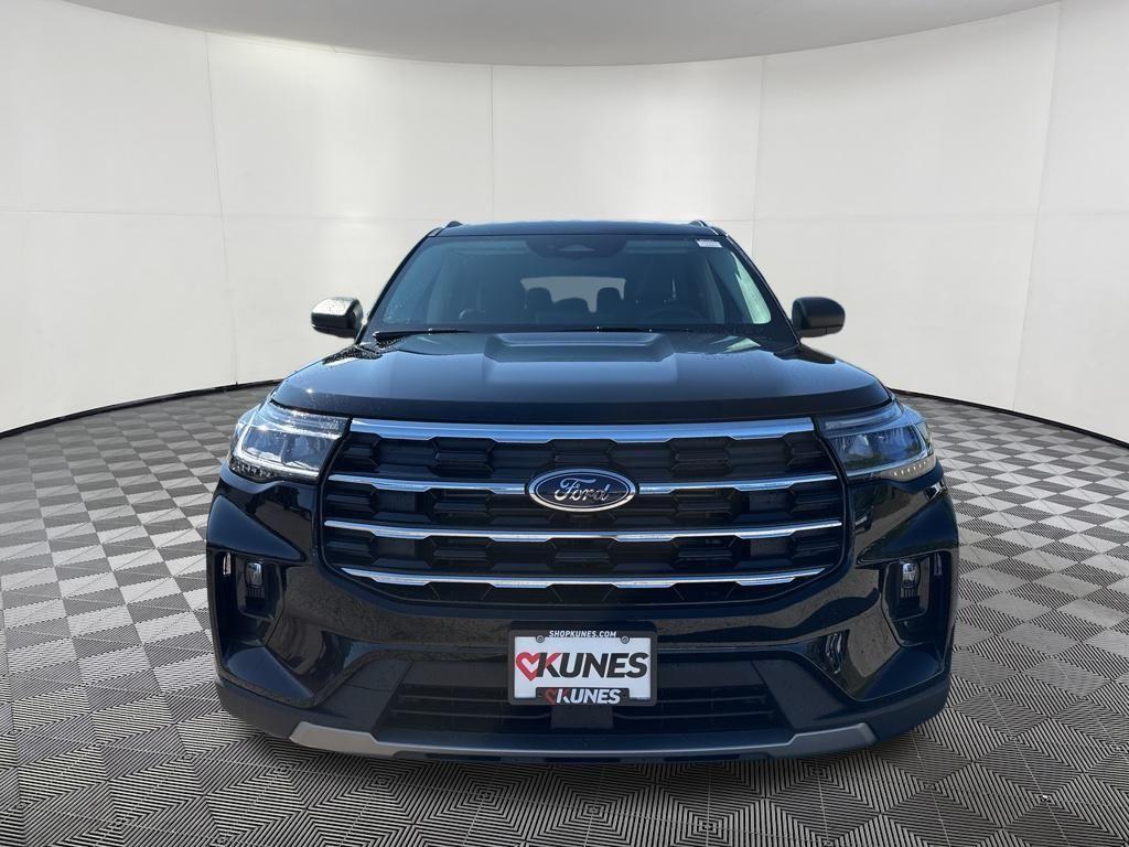 new 2025 Ford Explorer car, priced at $43,720