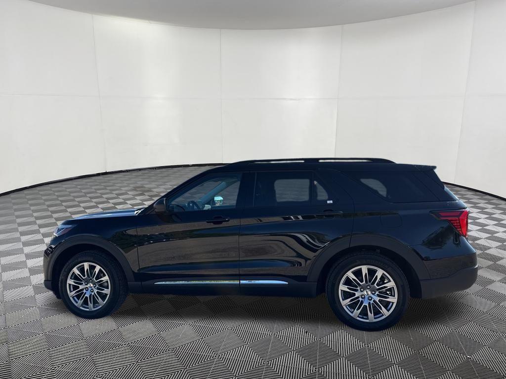 new 2025 Ford Explorer car, priced at $43,720