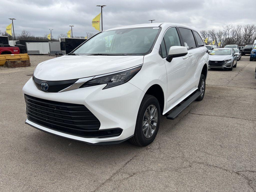 used 2024 Toyota Sienna car, priced at $65,863