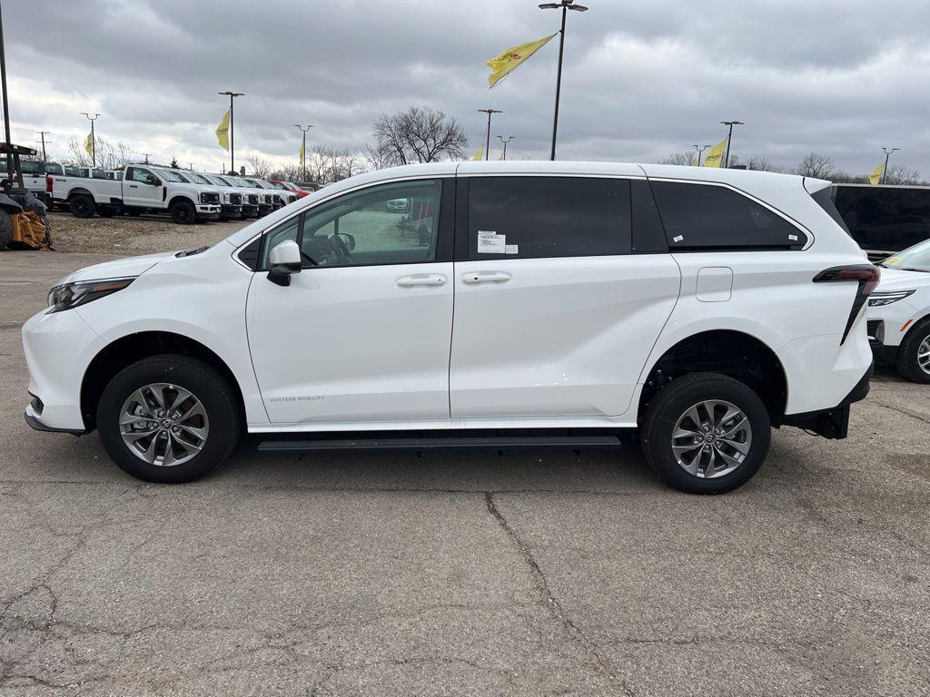 used 2024 Toyota Sienna car, priced at $65,866