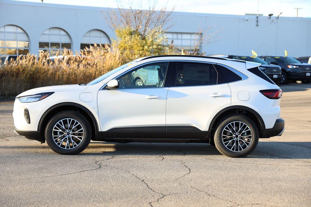 new 2025 Ford Escape car, priced at $40,890