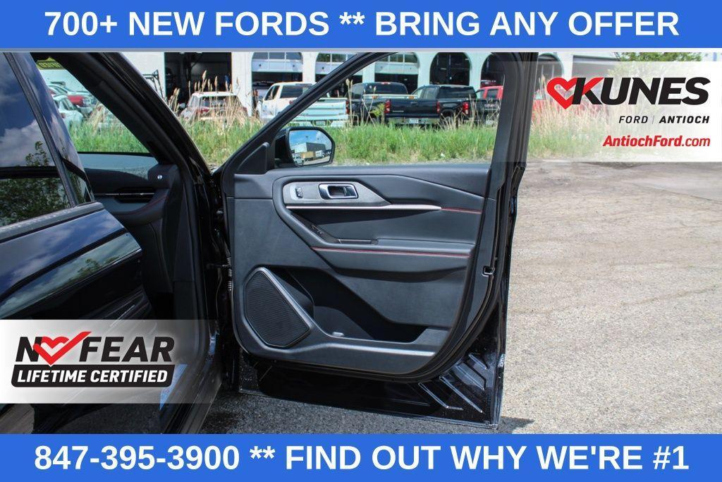 new 2025 Ford Explorer car, priced at $42,895