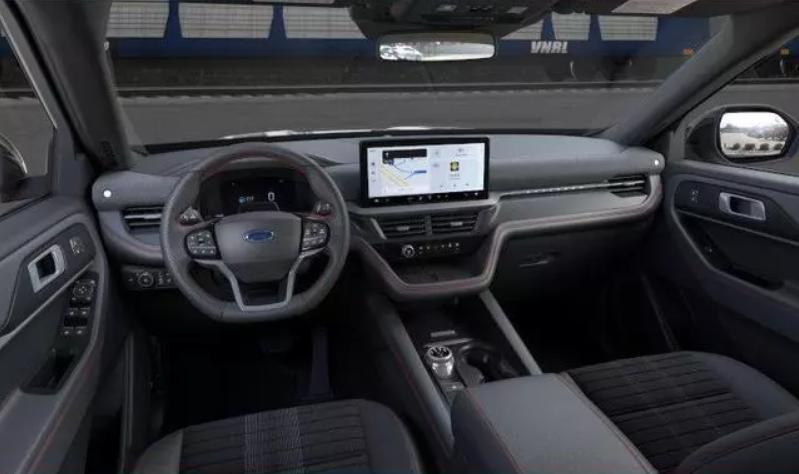 new 2025 Ford Explorer car, priced at $48,400