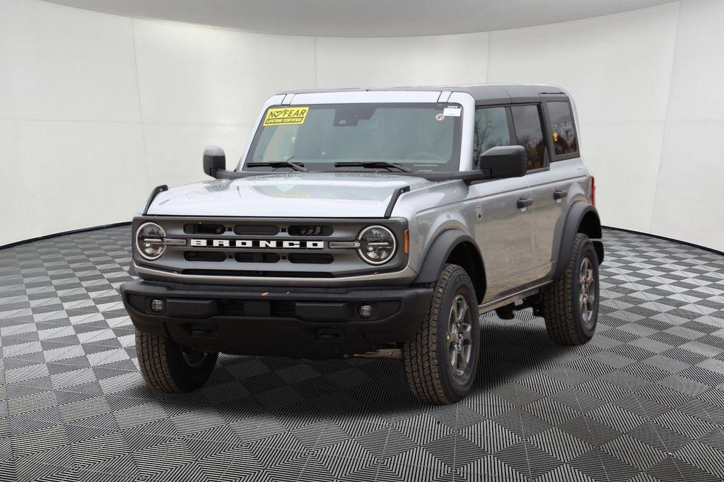 new 2024 Ford Bronco car, priced at $45,395