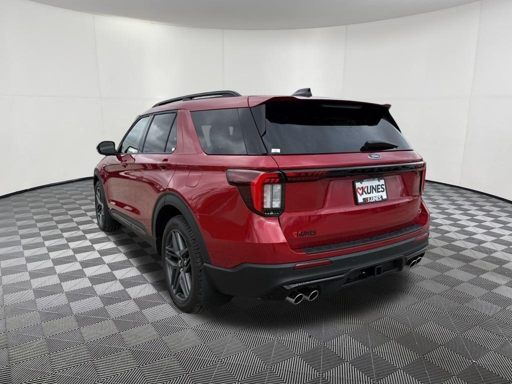 new 2025 Ford Explorer car, priced at $55,597