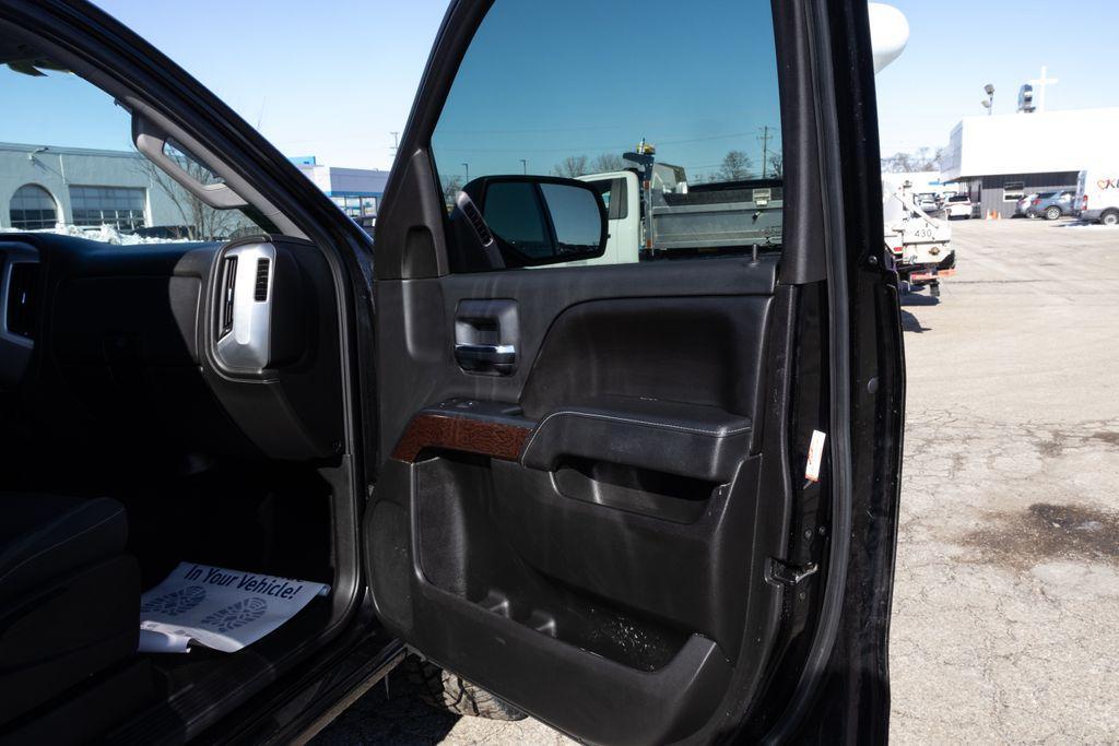 used 2015 GMC Sierra 1500 car, priced at $21,013