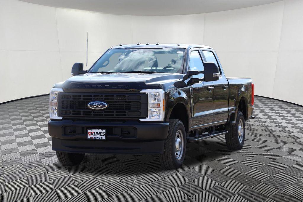 new 2024 Ford F-350 car, priced at $55,165