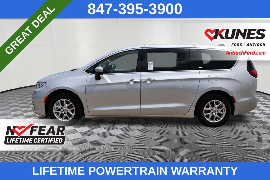 used 2023 Chrysler Pacifica car, priced at $23,179