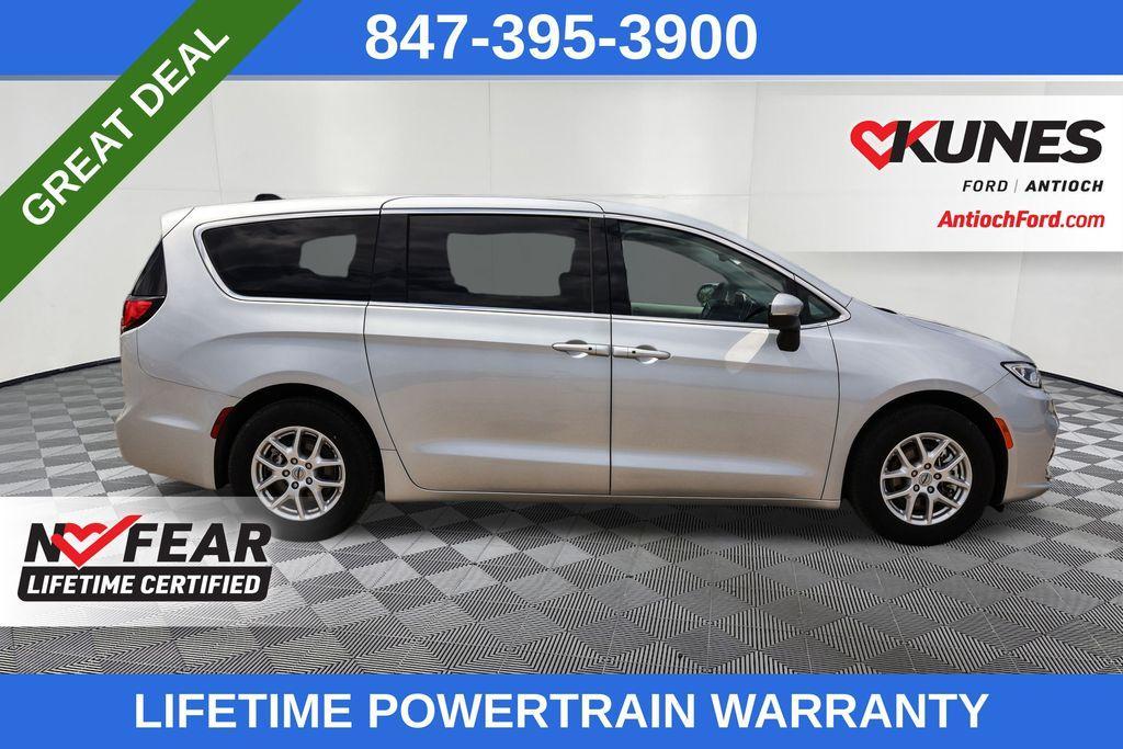 used 2023 Chrysler Pacifica car, priced at $23,179