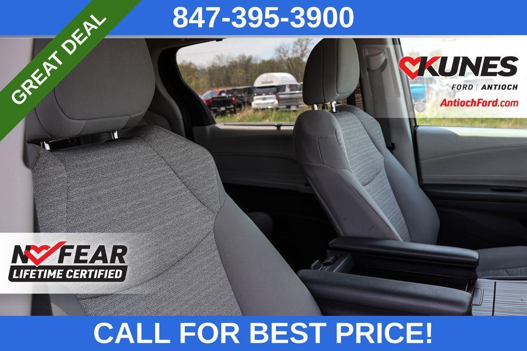 used 2023 Toyota Sienna car, priced at $35,989