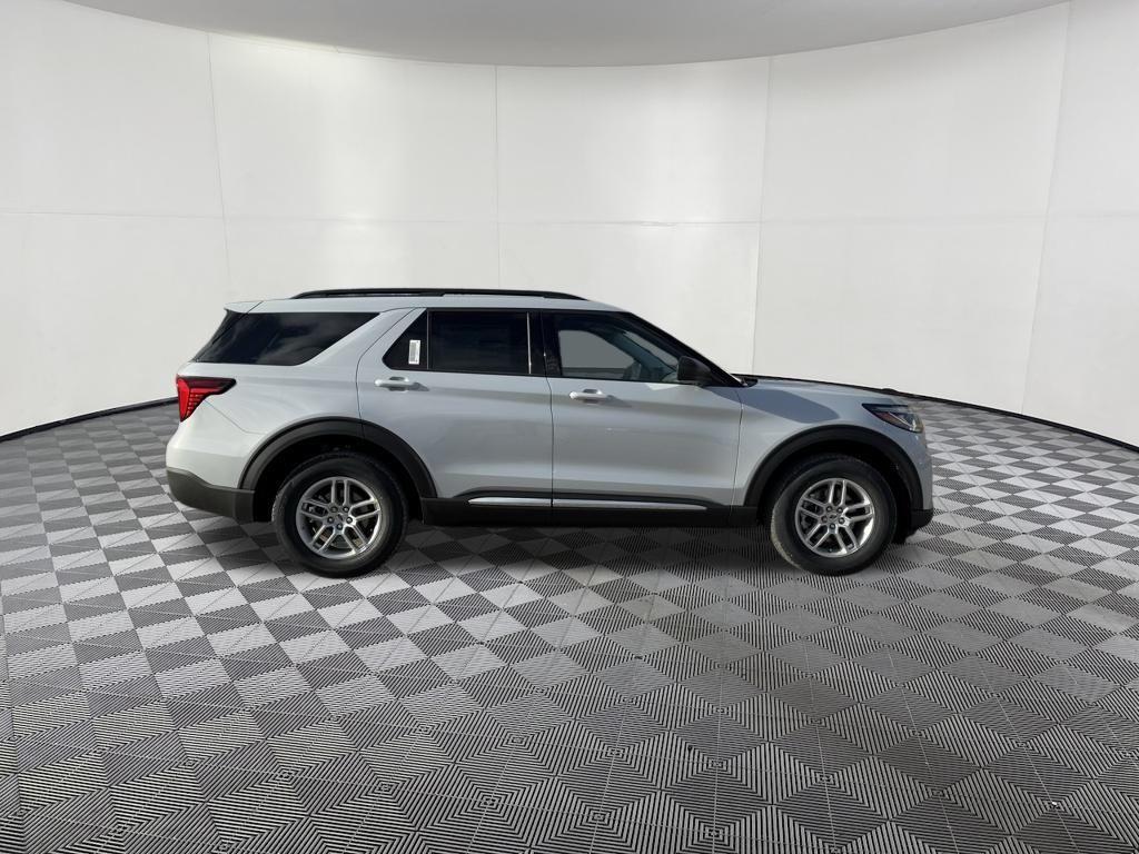 new 2025 Ford Explorer car, priced at $42,150