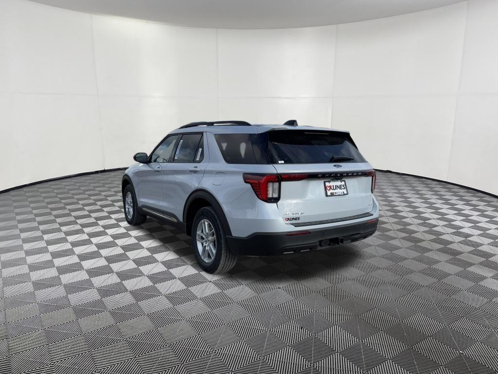 new 2025 Ford Explorer car, priced at $42,150