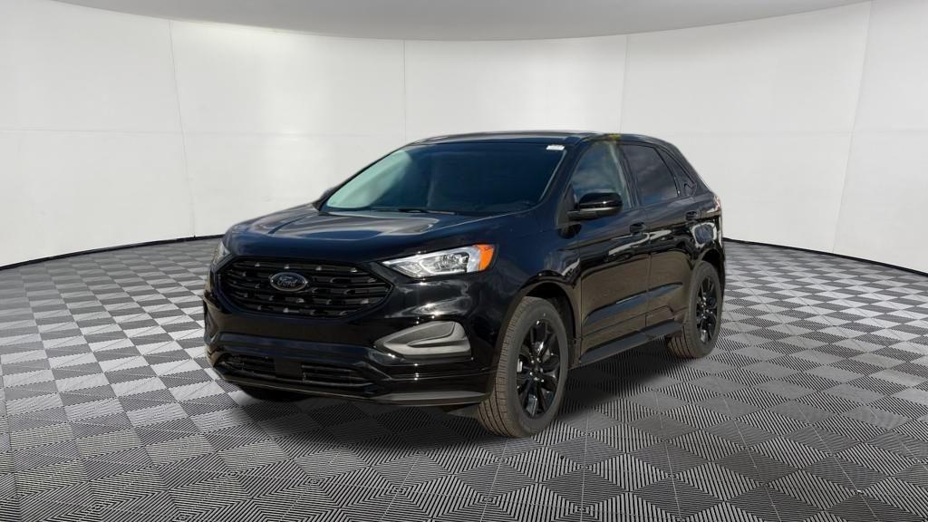 new 2024 Ford Edge car, priced at $33,141