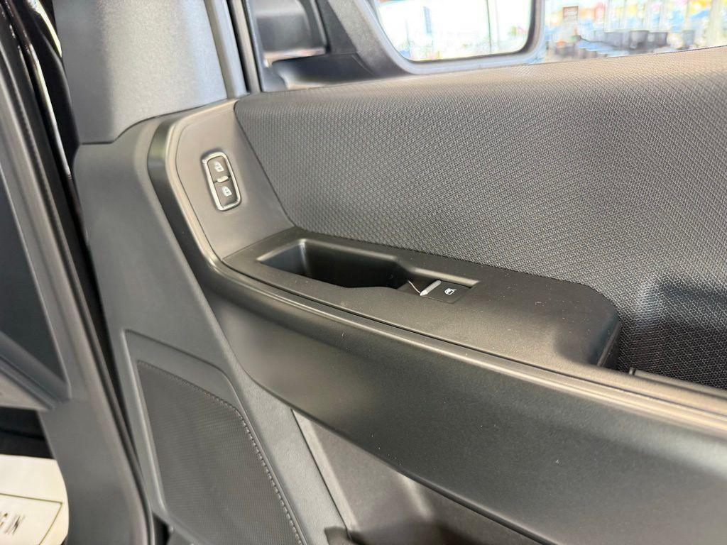 new 2025 Ford F-150 car, priced at $42,988