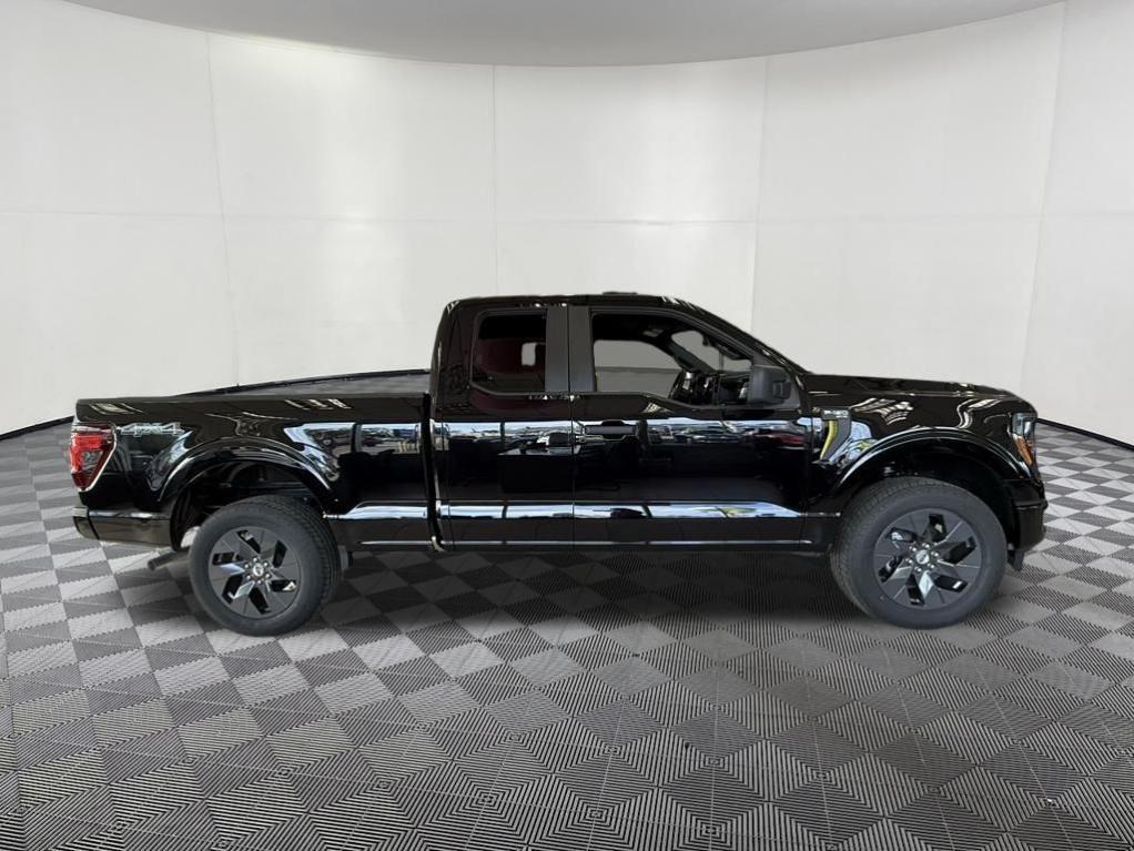 new 2025 Ford F-150 car, priced at $42,988