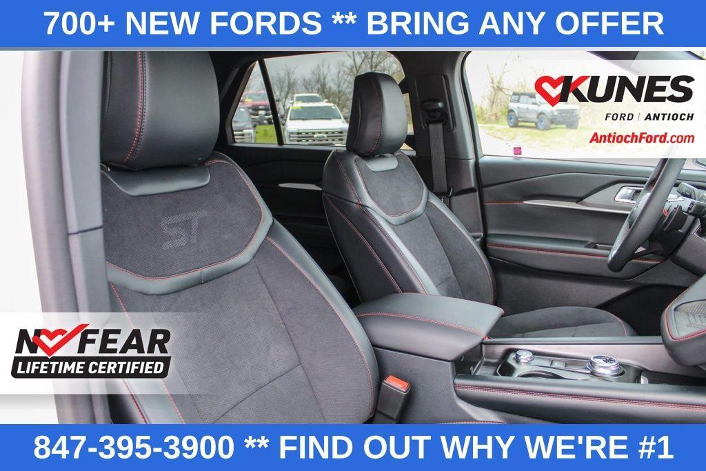 new 2025 Ford Explorer car, priced at $52,199