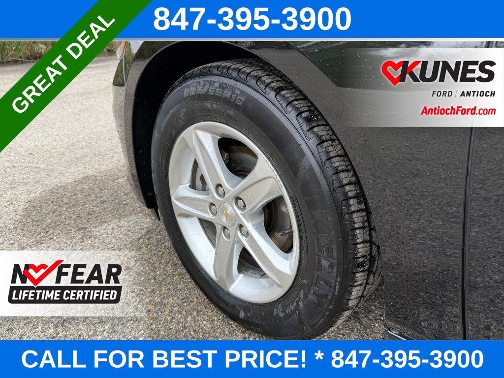 used 2023 Chevrolet Malibu car, priced at $17,990