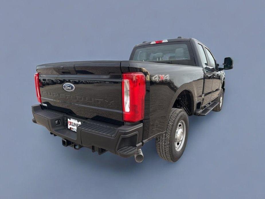 new 2024 Ford F-250 car, priced at $51,375