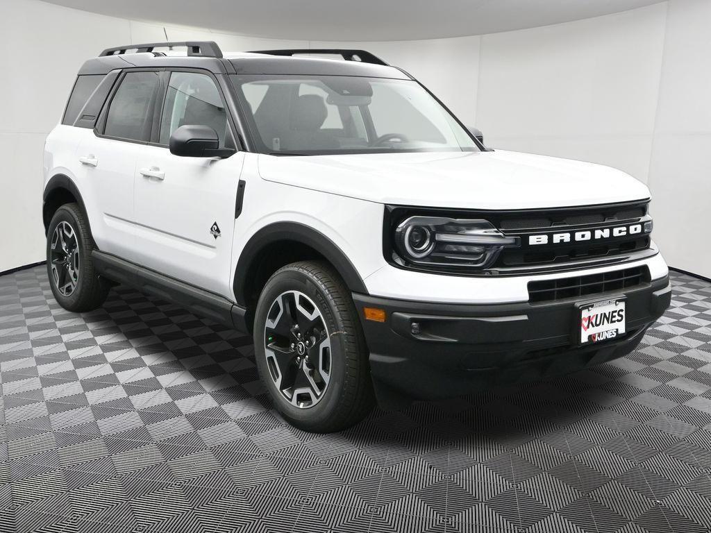 new 2024 Ford Bronco Sport car, priced at $37,285