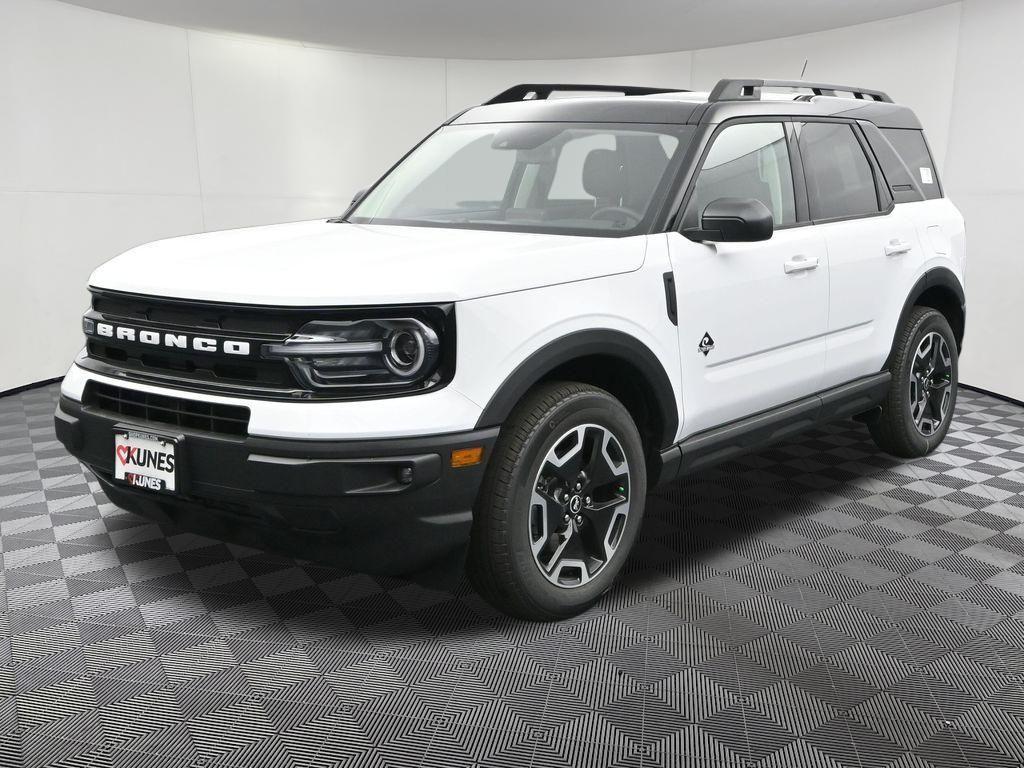 new 2024 Ford Bronco Sport car, priced at $37,285