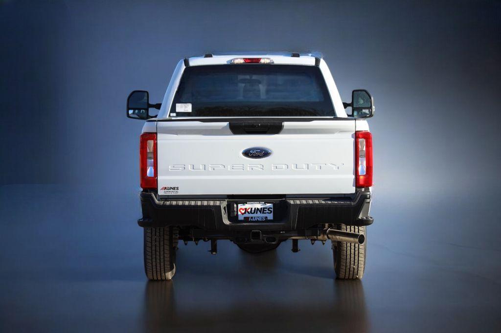 new 2024 Ford F-250 car, priced at $48,530