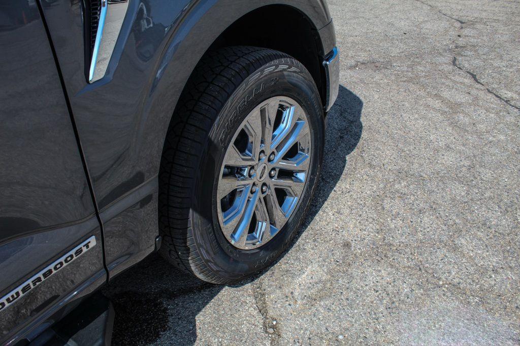 new 2025 Ford F-150 car, priced at $59,116