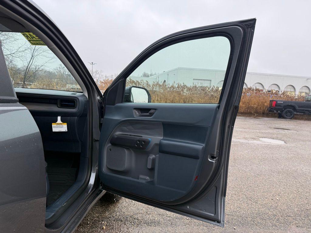 new 2025 Ford Maverick car, priced at $37,523