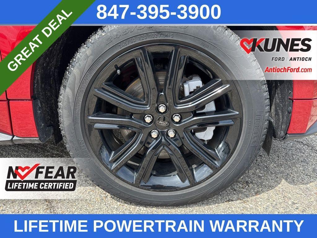 used 2024 Ford Edge car, priced at $33,999