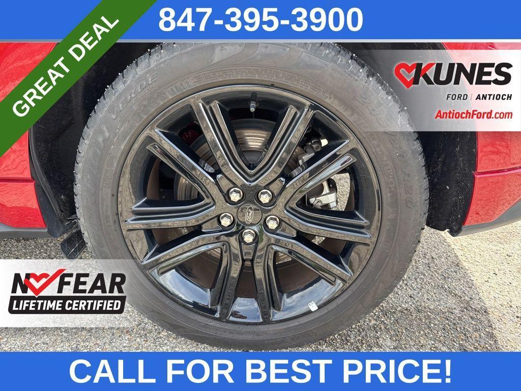 used 2024 Ford Edge car, priced at $37,985