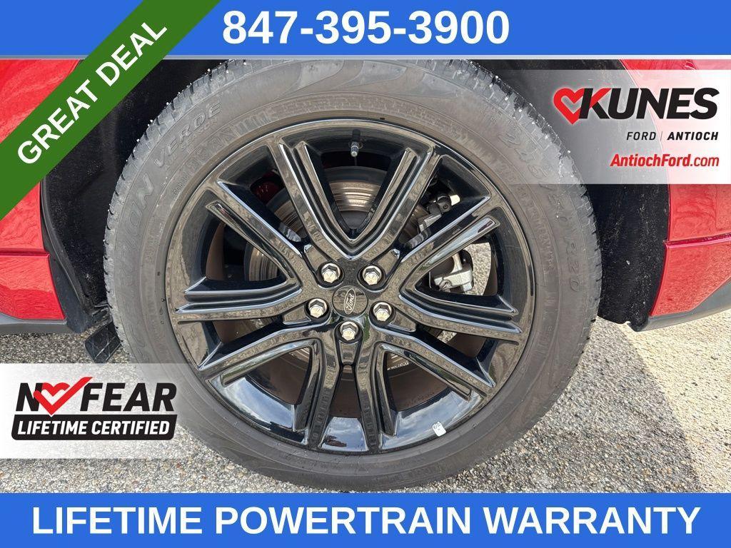 used 2024 Ford Edge car, priced at $33,999