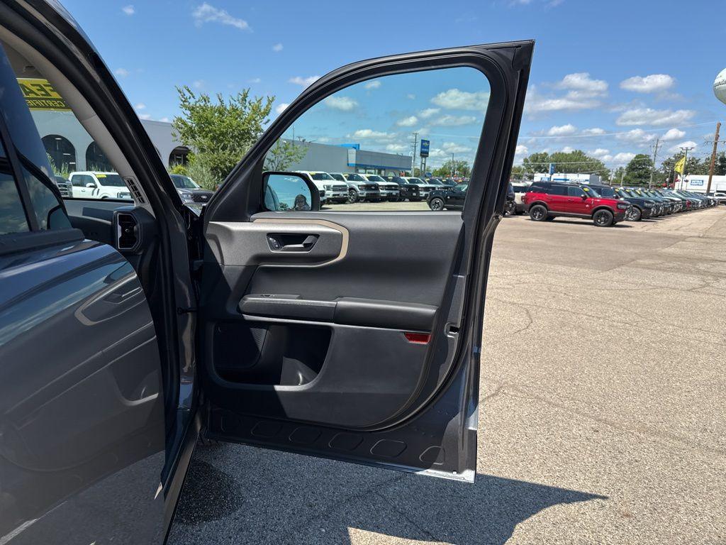 new 2025 Ford Bronco Sport car, priced at $29,269