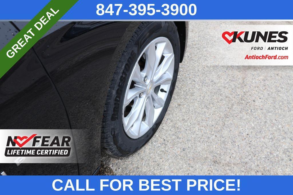 used 2023 Chevrolet Malibu car, priced at $16,995